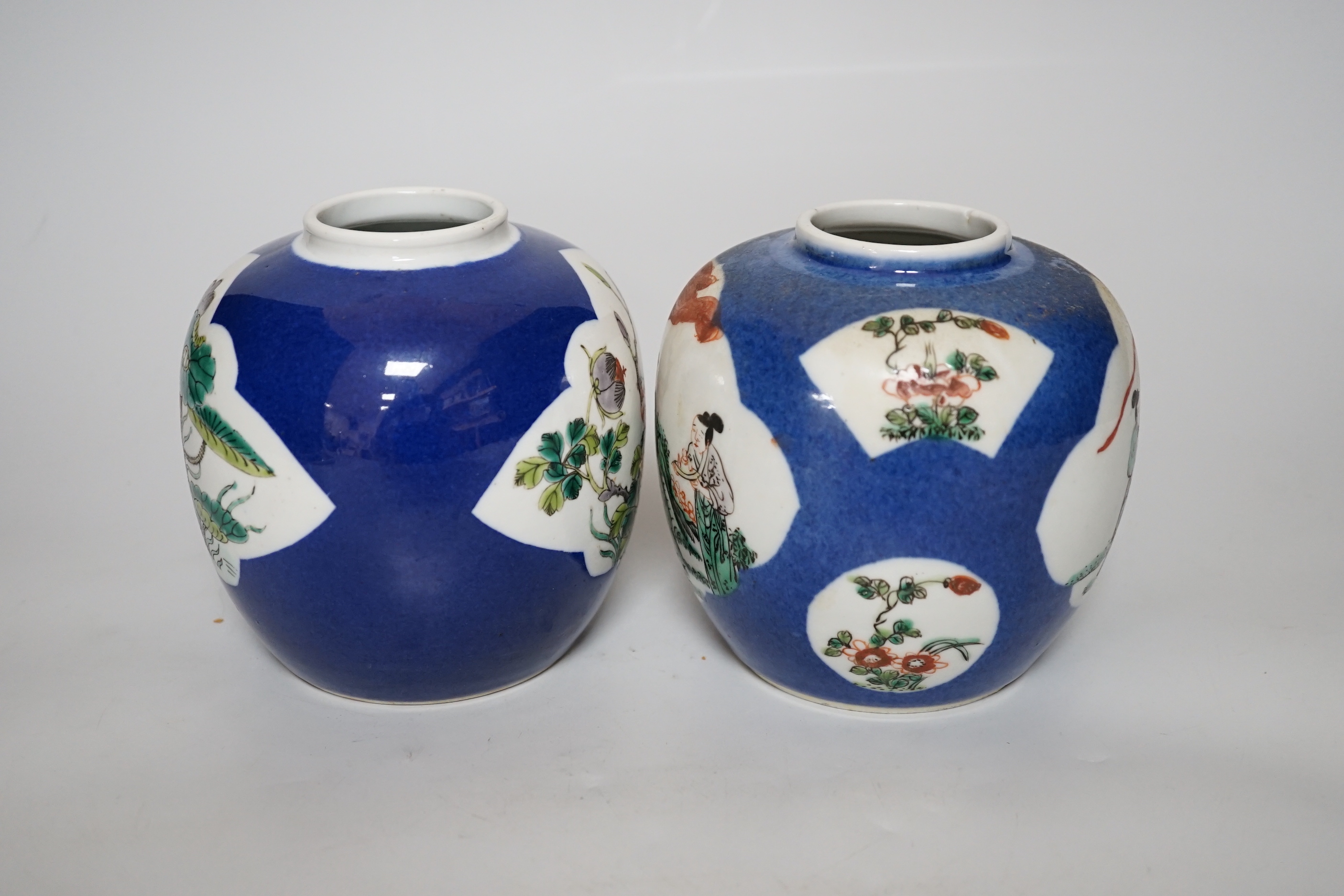 Two Chinese famille verte powder blue jars, early 20th century, 13cm high